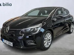 Svart Begagnad 2022 Renault Clio V Intens Halvkombi | 139 000 kr (Marknadspris)