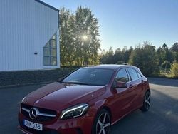 Röd Begagnad 2016 Mercedes A180 Halvkombi | 108 000 kr (Marknadspris)