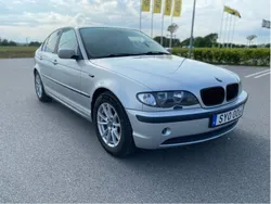 Grå Begagnad 2002 BMW 325 Sedan | 44 900 kr