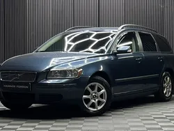 Blå Begagnad 2007 Volvo V50 Kombi | 39 900 kr (Marknadspris)