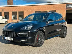 Svart Begagnad 2014 Porsche Cayenne GTS SUV | 259 900 kr