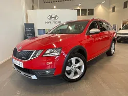 Röd Begagnad 2018 Skoda Octavia Scout Kombi | 219 500 kr (Marknadspris)