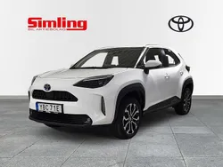 Vit Begagnad 2022 Toyota Yaris Cross Active SUV | 259 900 kr (Marknadspris)