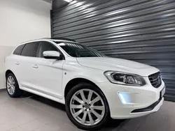 Vit Begagnad 2015 Volvo XC60 Ocean Race SUV | 229 900 kr (Dyr)