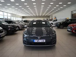Grå Begagnad 2022 VW Golf Alltrack Kombi | 329 900 kr (Marknadspris)