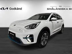 Vit Begagnad 2021 Kia e-Niro 2 SUV | 239 000 kr (Marknadspris)
