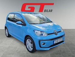 Blå Begagnad 2016 VW up! high up! Halvkombi | 64 900 kr (Marknadspris)