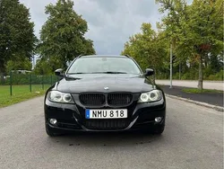 Svart Begagnad 2011 BMW 320 Kombi | 94 000 kr (Marknadspris)
