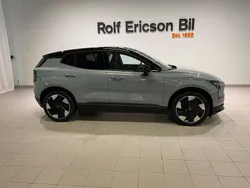 Grå Begagnad 2024 Volvo EX30 Ultra SUV | 399 500 kr (Marknadspris)