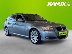 Silver/grå Begagnad 2011 BMW 320 Kombi | 84 800 kr (Marknadspris)
