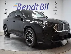 Black sapphire metallic Ny 2024 BMW iX2 M Sport SUV | 599 500 kr (Superpris)