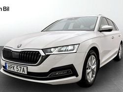 Vit Begagnad 2024 Skoda Octavia Style Kombi | 291 900 kr (Bra pris)
