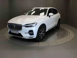 Vit Begagnad 2023 Volvo XC60 SUV | 365 000 kr (Superpris)