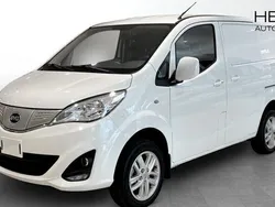 Vit (white) Begagnad 2023 BYD ETP3 Van | 222 375 kr (Marknadspris)