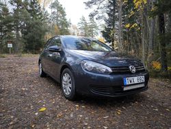 Grå Begagnad 2012 VW Golf VII Halvkombi | 48 000 kr (Marknadspris)