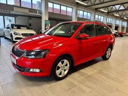Röd Begagnad 2015 Skoda Fabia Elegance Kombi | 99 000 kr (Marknadspris)