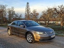 Grå Begagnad 2014 VW Phaeton Sedan | 165 000 kr