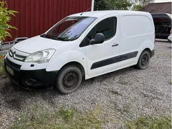 Vit Begagnad 2009 Citroën Berlingo Minibuss | 27 000 kr (Bra pris)