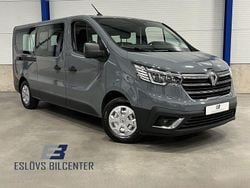 Grå Begagnad 2023 Renault Trafic Van | 419 990 kr