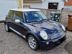 Begagnad 2006 Mini Cooper Halvkombi | 33 000 kr (Superpris)