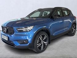 Blå Begagnad 2021 Volvo XC40 R-Design SUV | 344 900 kr (Marknadspris)