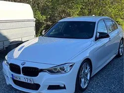 Vit Begagnad 2014 BMW 318 M Sport Sedan | 100 000 kr (Marknadspris)