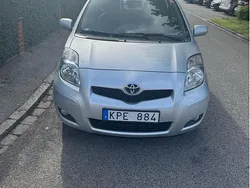 Silver Begagnad 2010 Toyota Yaris Halvkombi | 58 000 kr (Marknadspris)