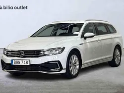 Vit Begagnad 2021 VW Passat GTE Kombi | 249 900 kr