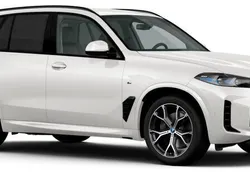 Svart (carbon black metallic) Ny 2025 BMW X5 Comfort Edition SUV | 1 073 300 kr (Superpris)