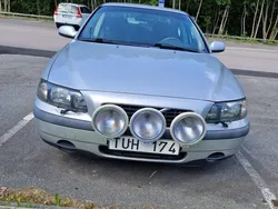 Grå Begagnad 2003 Volvo S60 Sedan | 25 000 kr (Marknadspris)