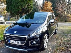 Svart Begagnad 2015 Peugeot 3008 Kombi | 74 000 kr (Marknadspris)
