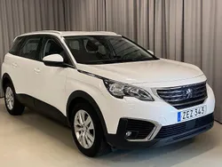 Vit Begagnad 2018 Peugeot 5008 Minibuss | 179 900 kr (Bra pris)