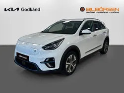 Vit (/ud/ clear white) Begagnad 2022 Kia e-Niro Advance SUV | 289 900 kr (Marknadspris)