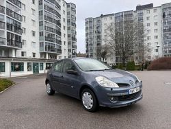Begagnad 2007 Renault Clio R.S. Halvkombi | 39 000 kr (Marknadspris)