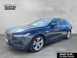 Mörkblå (blå) Begagnad 2022 Volvo V90 Momentum Kombi | 299 000 kr (Marknadspris)