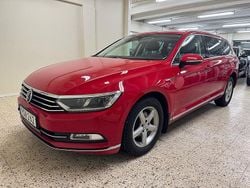 Röd Begagnad 2018 VW Passat GT Kombi | 169 900 kr (Marknadspris)