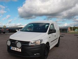 Vit Begagnad 2020 VW Caddy Minibuss | 220 000 kr (Marknadspris)
