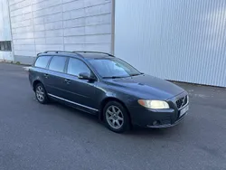Grå Begagnad 2008 Volvo V70 Momentum Kombi | 49 000 kr (Bra pris)