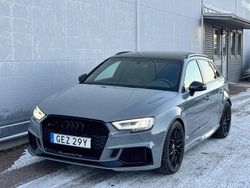 Ljusgrå Begagnad 2019 Audi RS3 Sportback Design Halvkombi | 529 000 kr (Lite dyr)