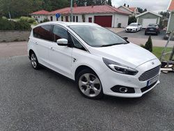 Vit Begagnad 2018 Ford S-MAX S Minibuss | 180 000 kr (Lite dyr)