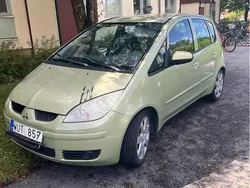 Grön Begagnad 2005 Mitsubishi Colt Halvkombi | 30 000 kr (Bra pris)