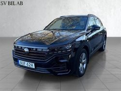 Svart Begagnad 2020 VW Touareg R SUV | 519 900 kr (Bra pris)