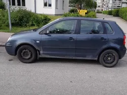 Grå Begagnad 2004 VW Polo Basis Halvkombi | 19 000 kr