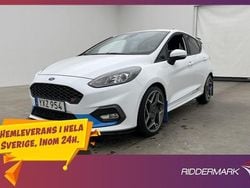 Vit Begagnad 2018 Ford Fiesta ST Halvkombi | 219 800 kr (Marknadspris)