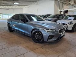 Grå Begagnad 2019 Volvo S60 R-Design Sedan | 344 800 kr (Lite dyr)