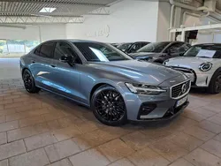 Grå Begagnad 2019 Volvo S60 R-Design Sedan | 344 800 kr (Lite dyr)