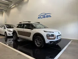 Vit Begagnad 2014 Citroën C4 Cactus Halvkombi | 74 900 kr (Marknadspris)