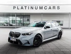 Grå Begagnad 2025 BMW M5 Shadowline Kombi | 1 679 000 kr