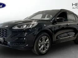 Svart (black) Begagnad 2024 Ford Kuga ST-Line SUV | 299 900 kr (Marknadspris)