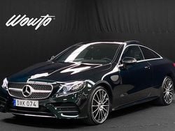 Grön (smaragdgrön metallic) Begagnad 2018 Mercedes E220 AMG Sportkupé | 379 800 kr (Marknadspris)